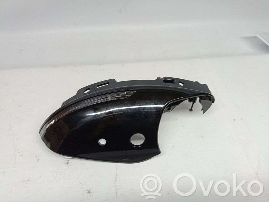 Renault Clio V Mirror indicator light 