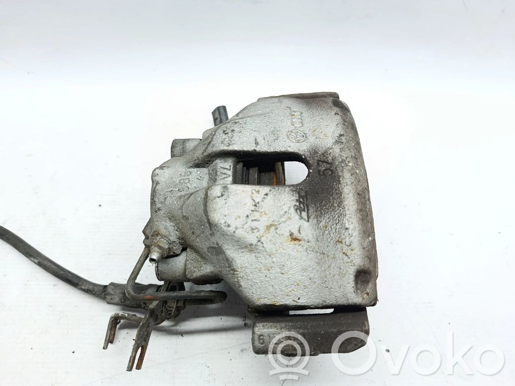 Audi A6 S6 C5 4B Priekinis suportas 