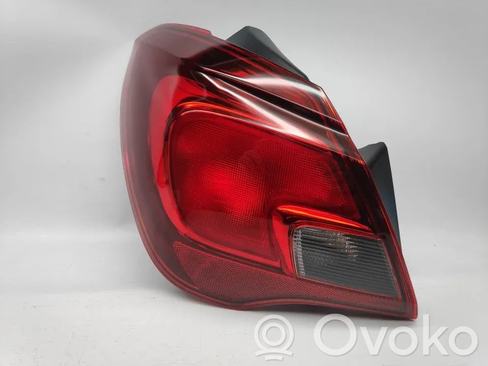 Opel Corsa E Tailgate rear/tail lights 