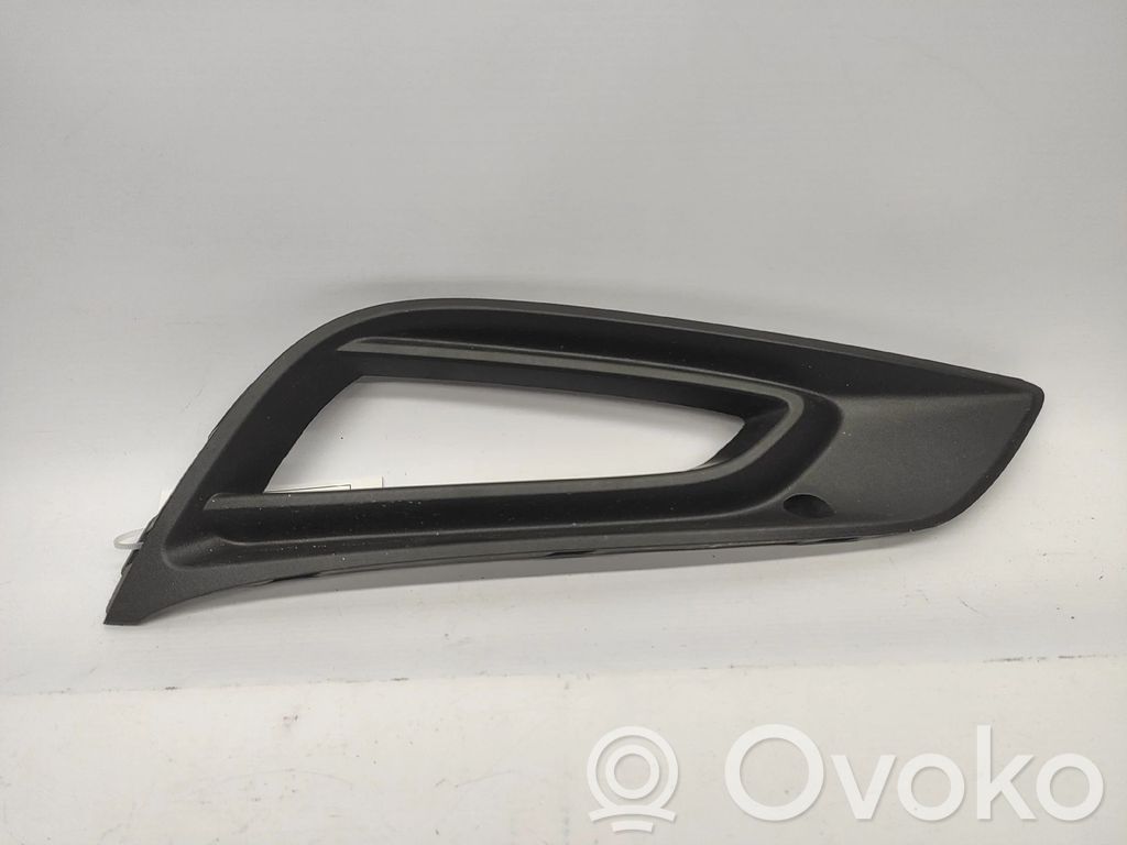 Opel Astra K Atrapa chłodnicy / Grill 