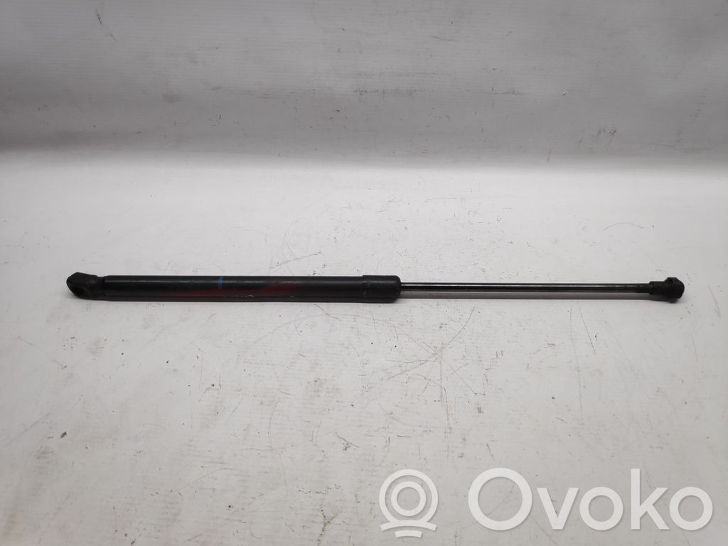 Volkswagen Polo IV 9N3 Amortizatorius variklio dangčio 
