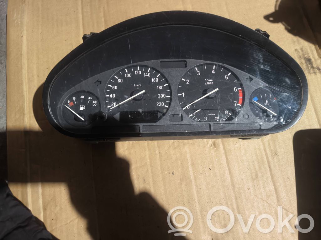 Speedometer (instrument cluster)   8361208,6160583102