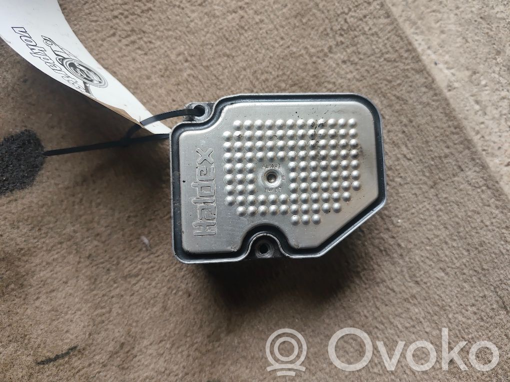Volvo XC90 Transfer box differential control unit 