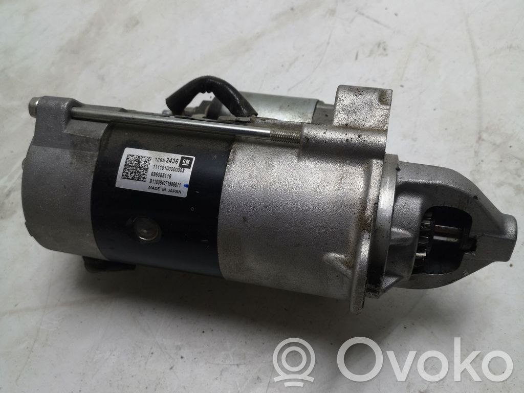 Motor de arranque   12652436,695085118
