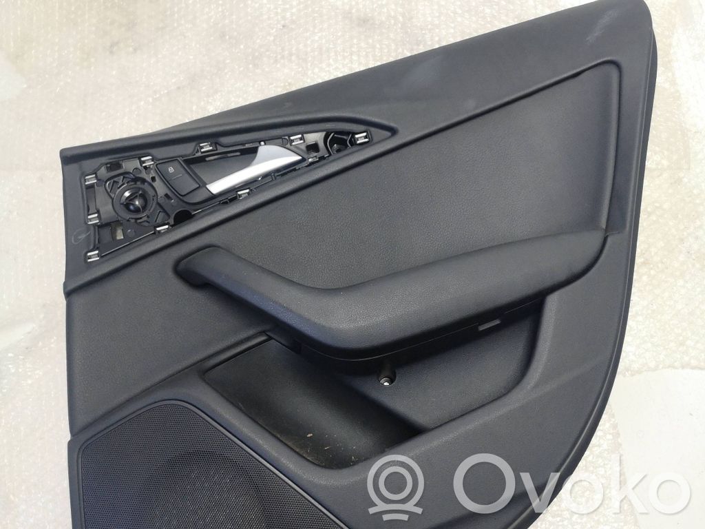 Audi A6 C7 Rivestimento del pannello della portiera posteriore 
