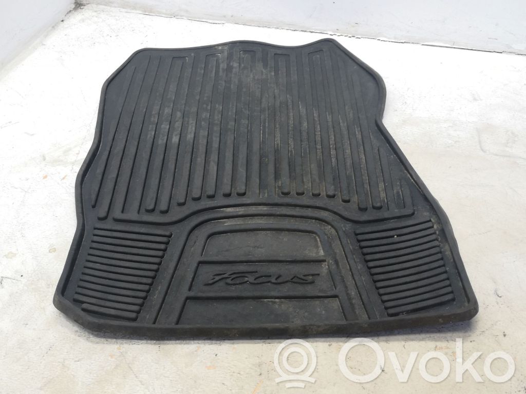 Front floor mat