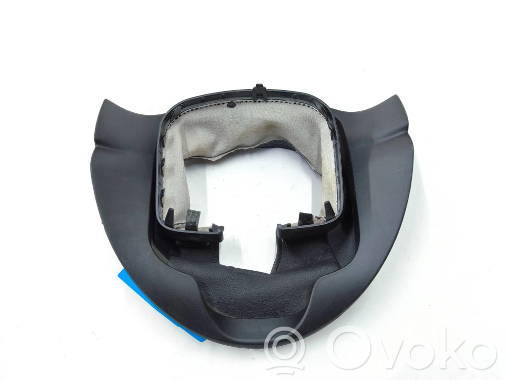 Jeep Grand Cherokee Steering wheel trim 