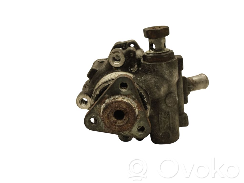 Seat Exeo (3R) Power steering pump 