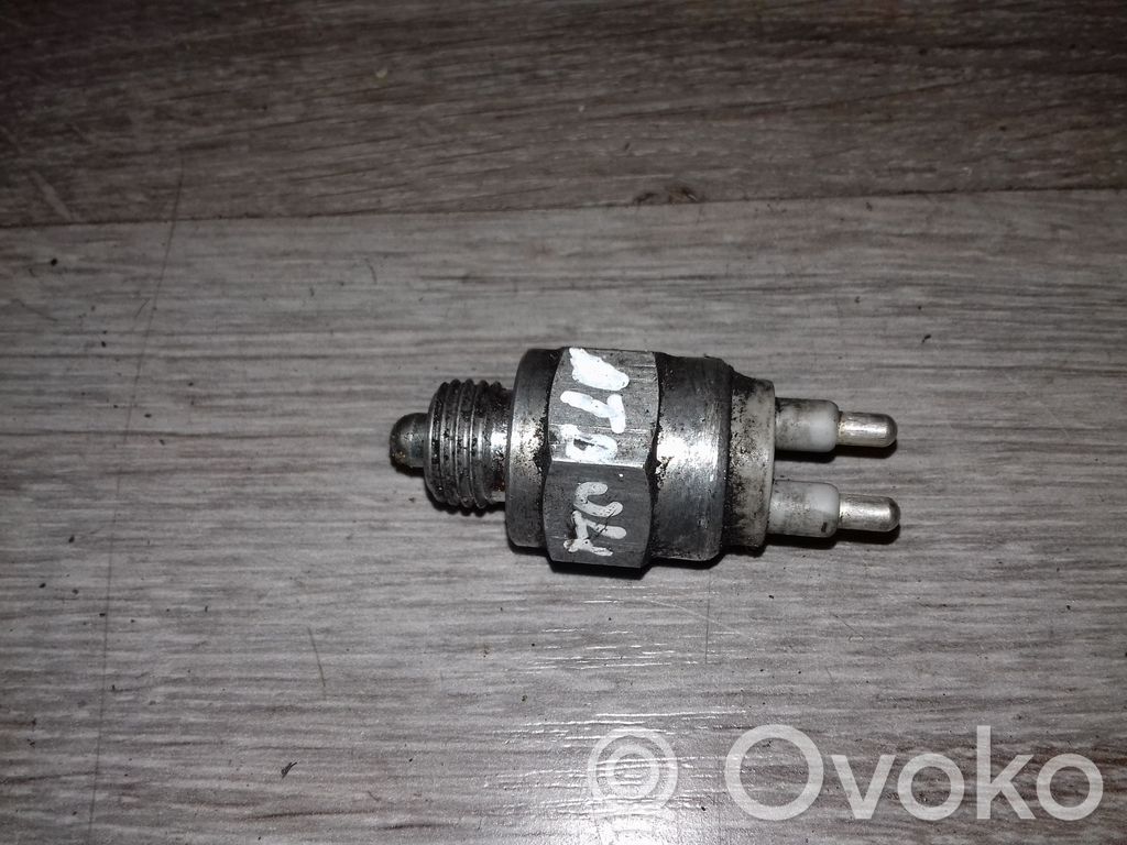 Volvo V70 Sensor interruptor de luz de marcha atrás 