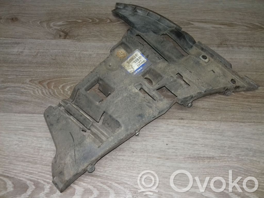 Volvo V70 Front bumper mounting bracket 