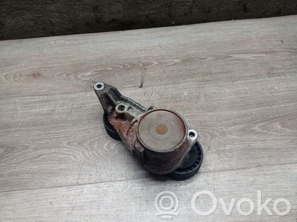 Volvo V70 Diržo įtempėjas 