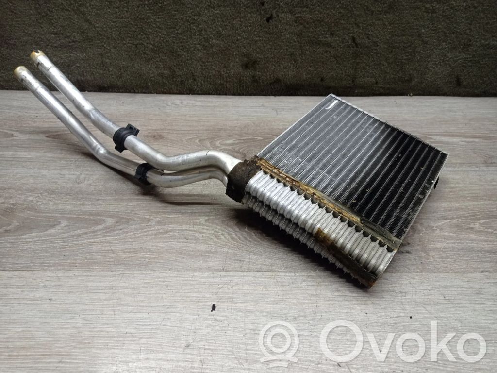 Volvo V50 Pečiuko radiatorius 