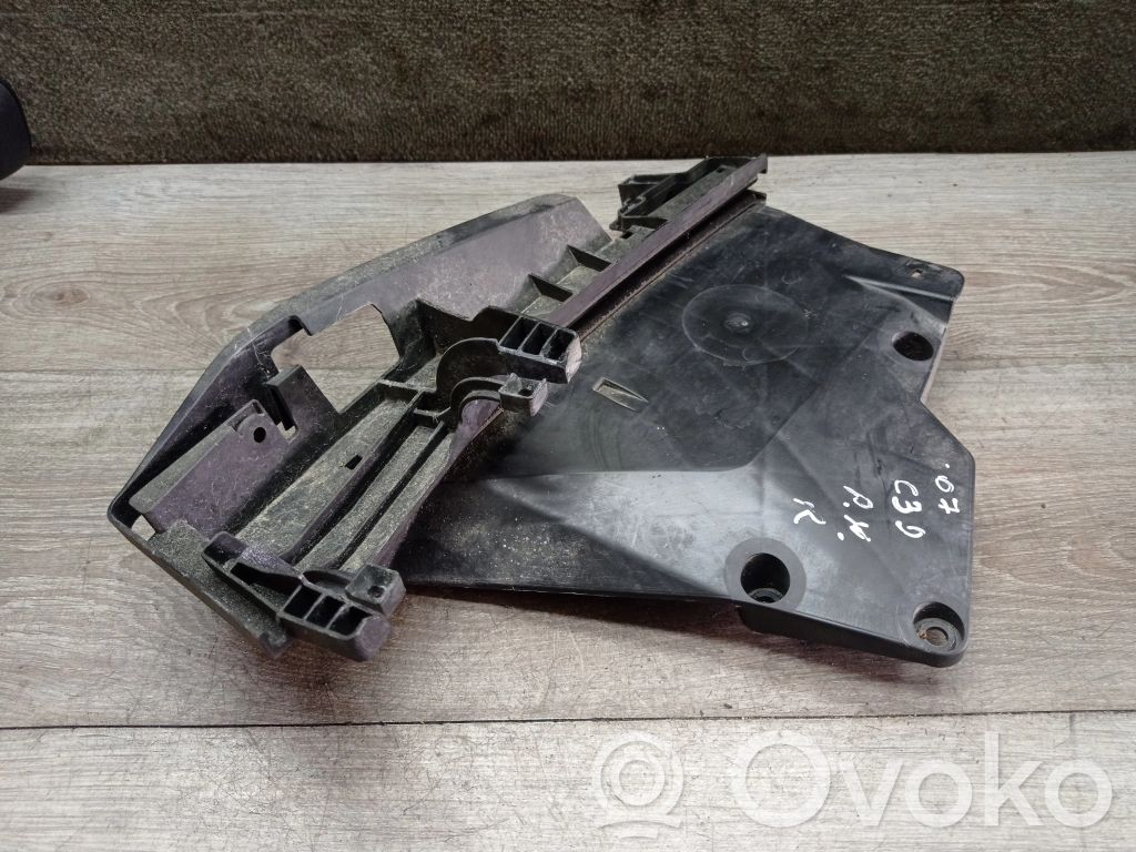 Klamka zewnętrzna/wspornik drzwi   08679985
