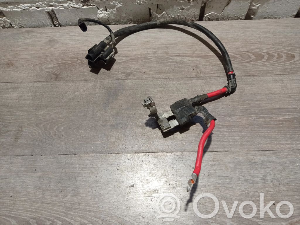 Volvo V40 Positive cable (battery) 