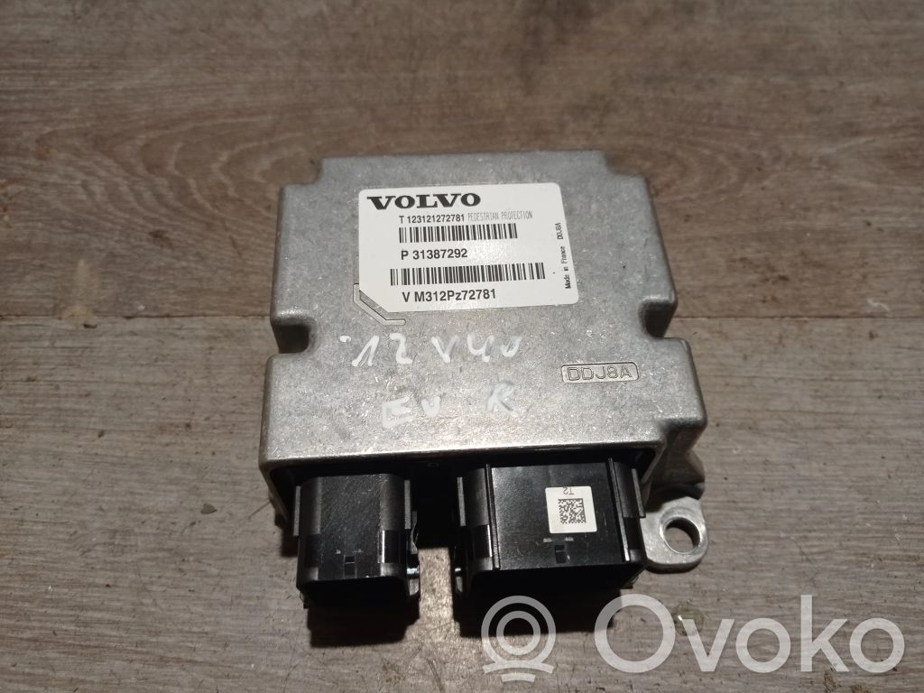 Volvo V40 Unitate/modul de comandă airbaguri 
