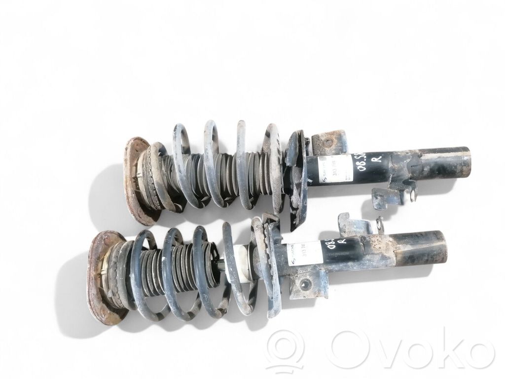 Front shock absorber with coil spring   313749,313748,824904006097,824904006098