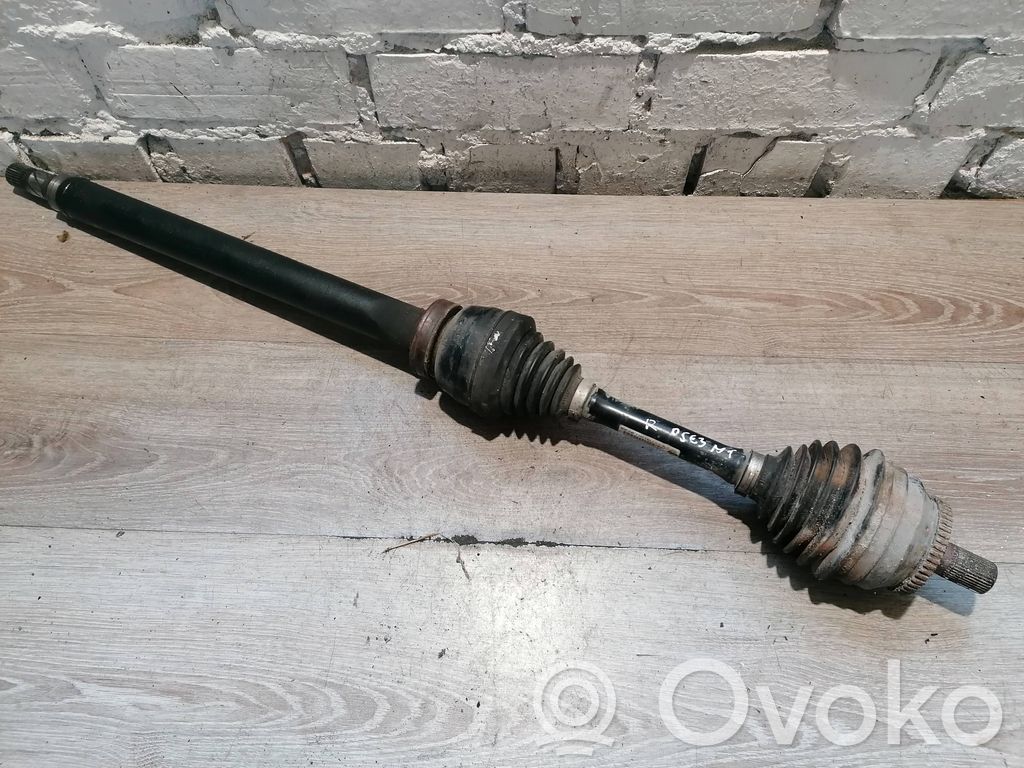 Volvo V70 Eje de transmisión delantero 