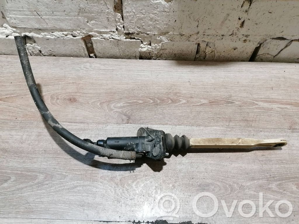 Volvo V70 Kytkimen pääsylinteri 