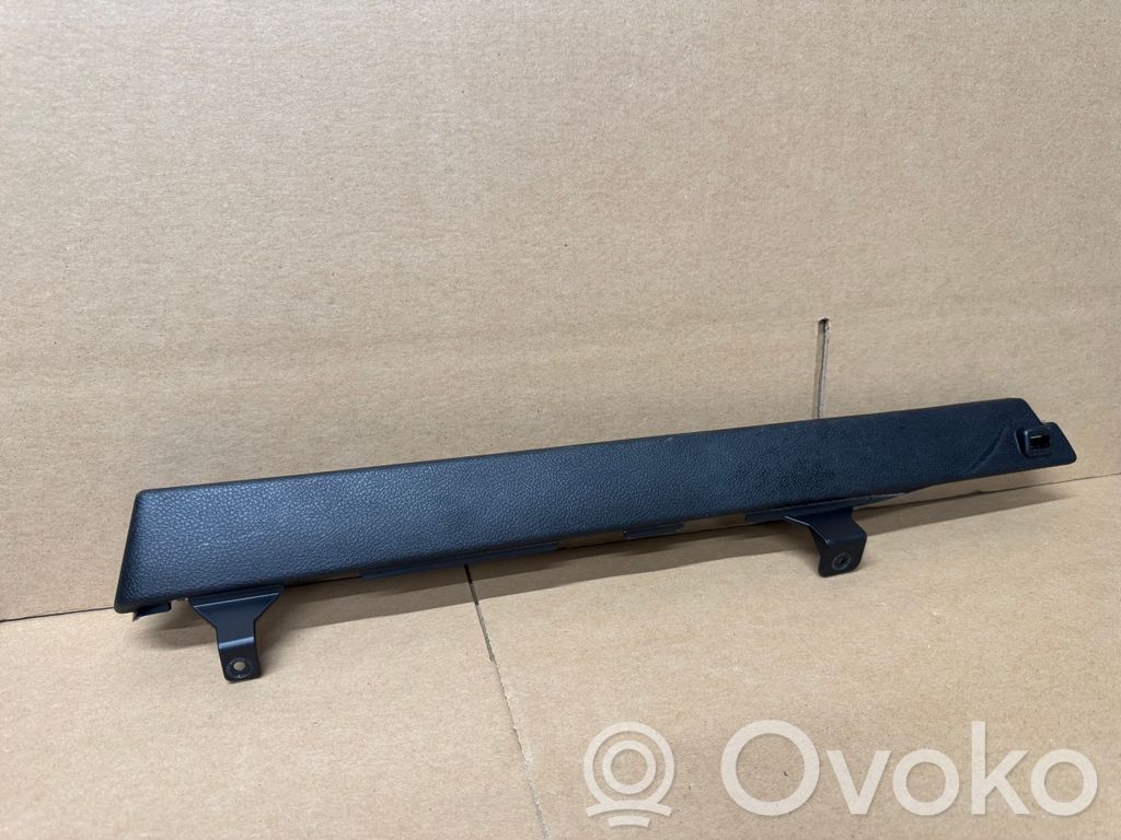 Panel trim   02819009BL