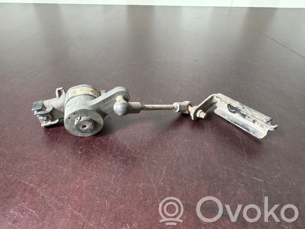 Headlight/headlamp level sensor   68245332AE