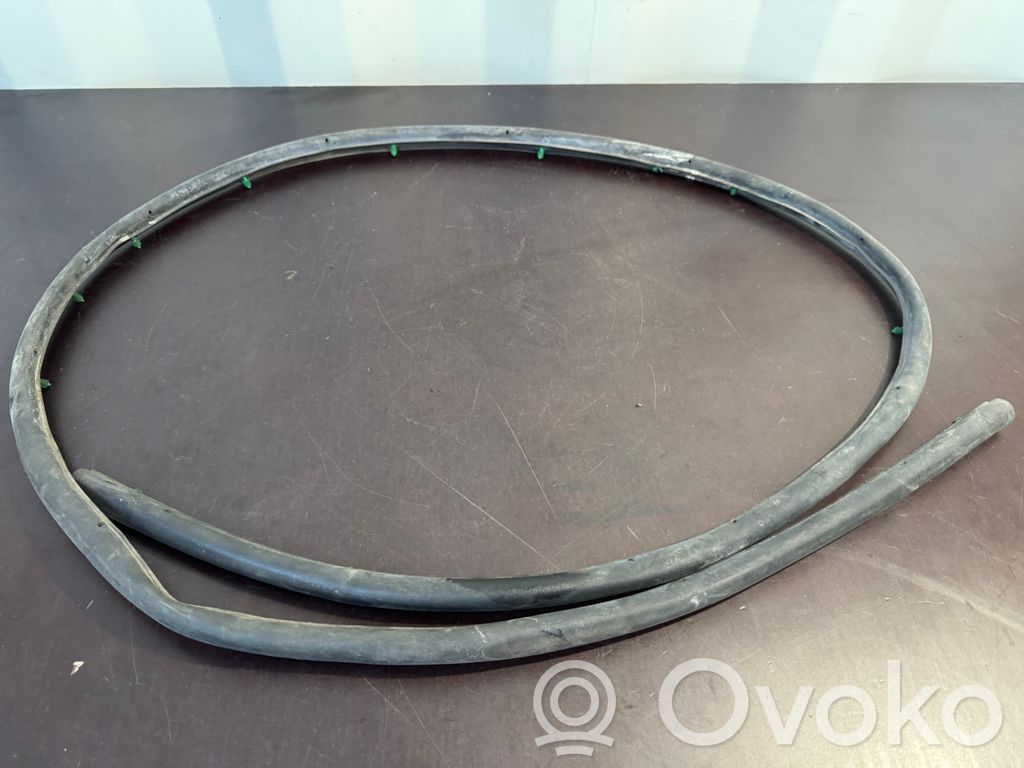 Muu moottoritilan osa   68070493AA