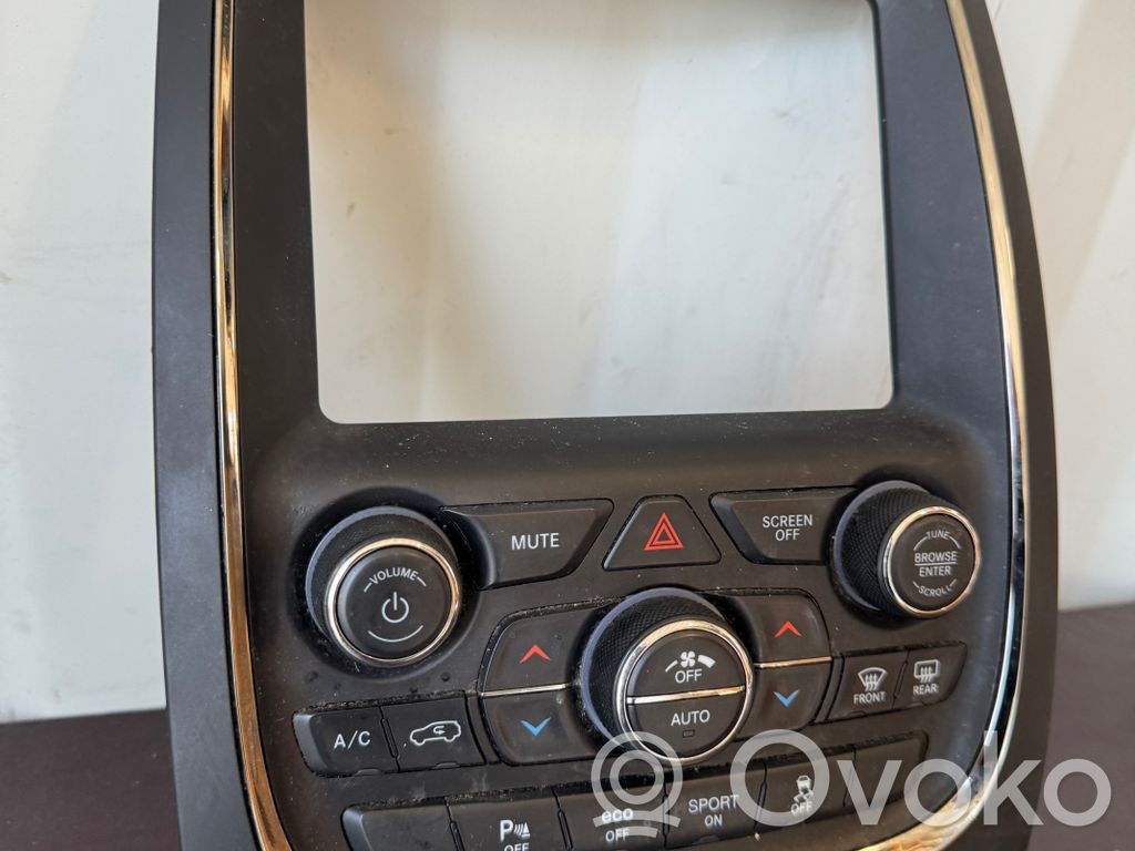 Dodge Durango III Climate control unit 