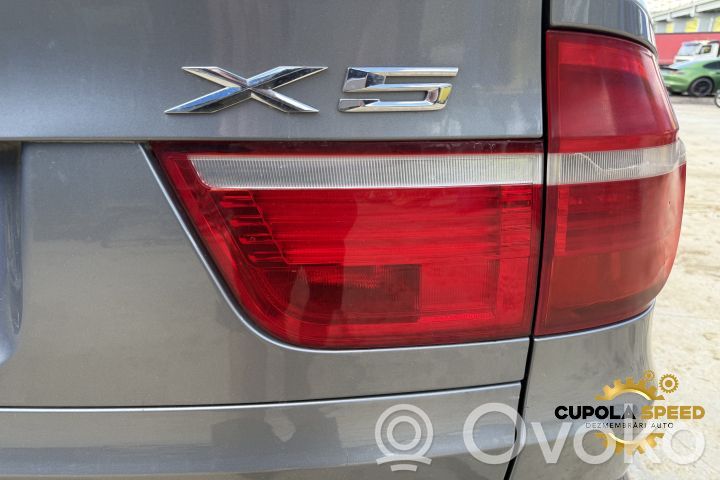 BMW X5 E70 Tailgate rear/tail lights 