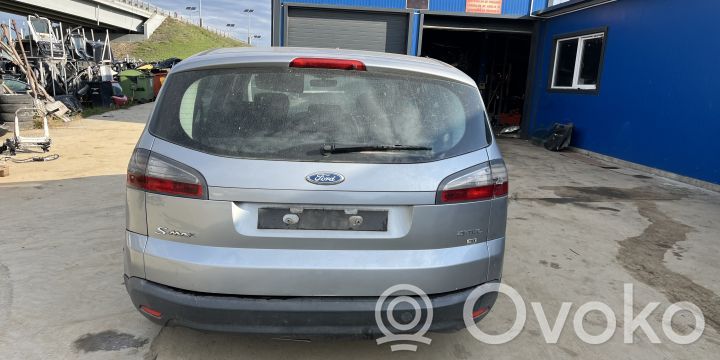 Bamperis   1546303
