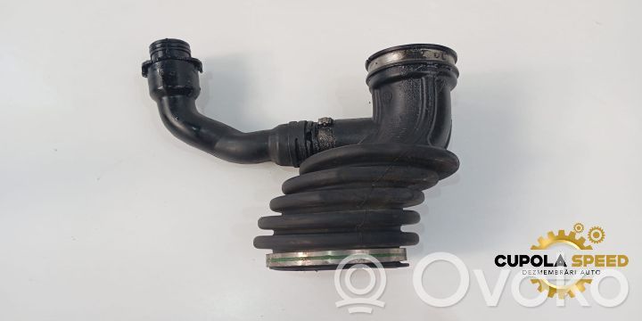 Air intake hose/pipe   72100865