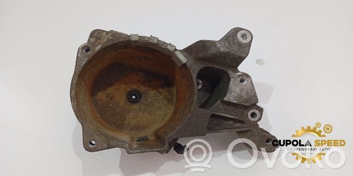 Fuel filter housing   AV6Q9180