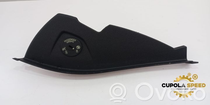 Dashboard side end trim   9262979