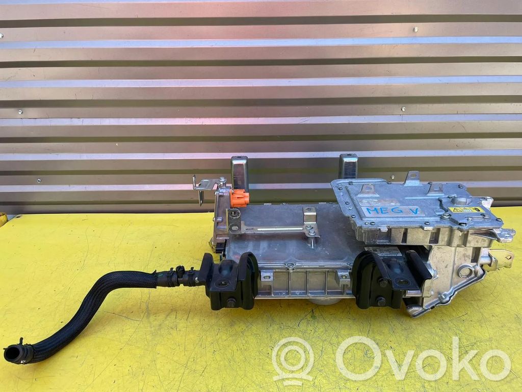 Renault Megane E-Tech Module convertisseur de tension 