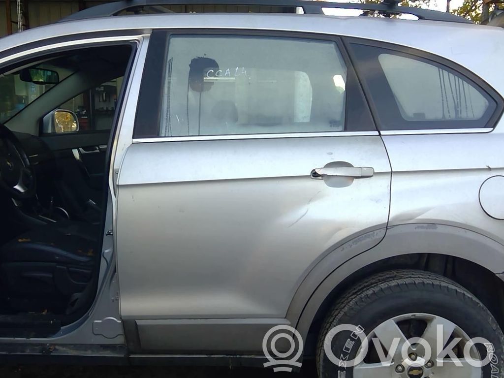 Chevrolet Captiva Galinės durys 
