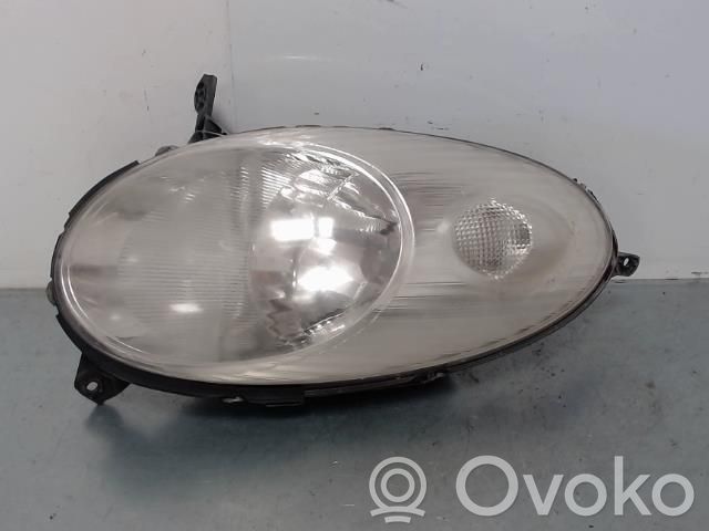 Nissan Micra Headlight/headlamp 