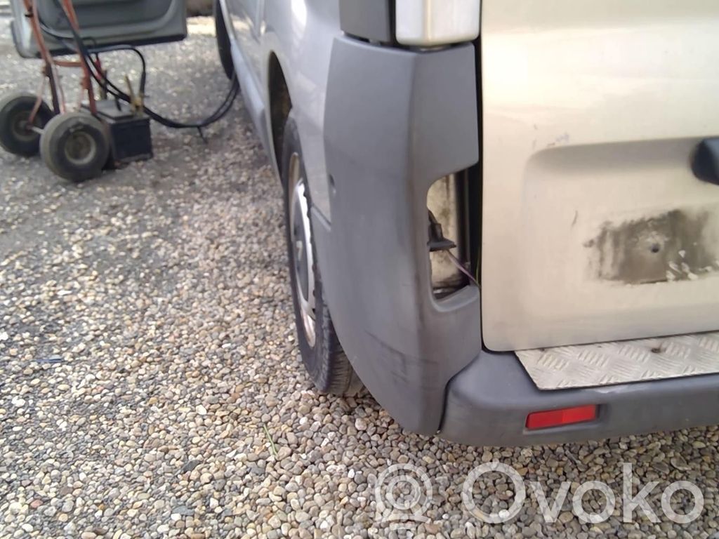 Renault Trafic II (X83) Ornament colț bară spate 