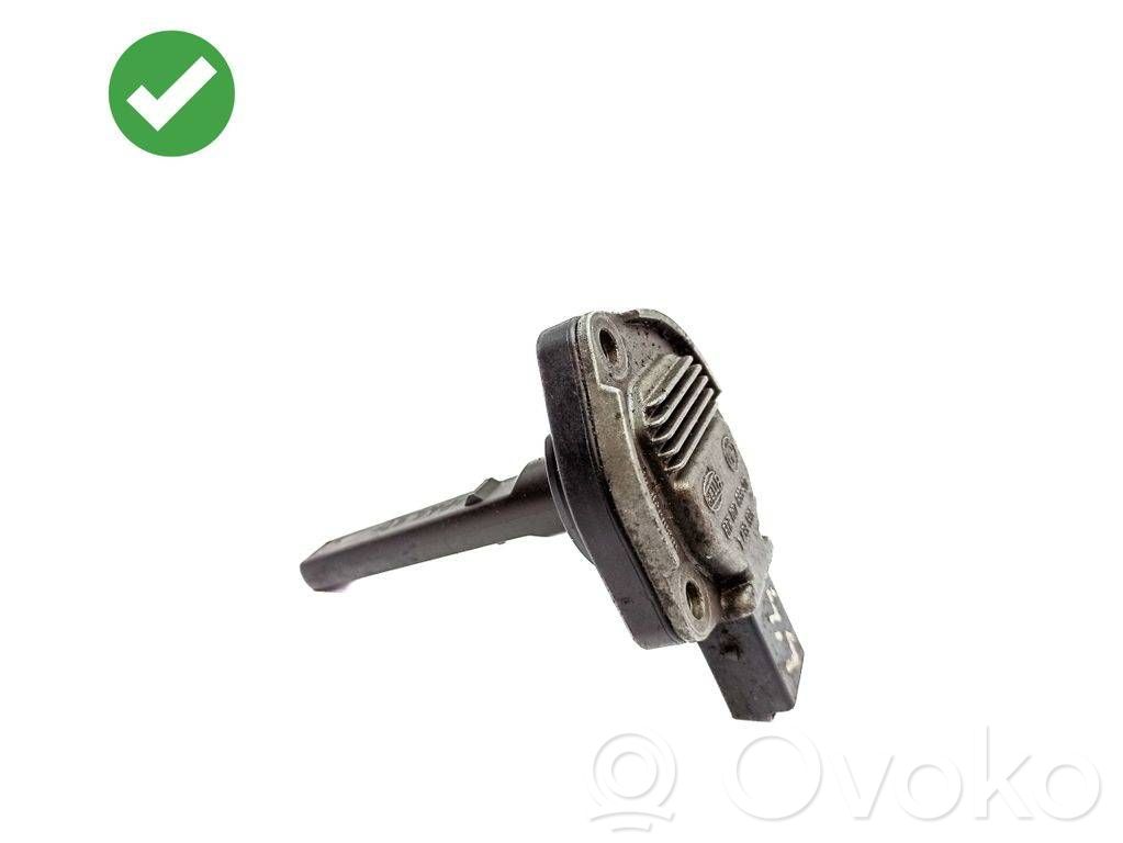 BMW 5 E39 Oil level sensor 