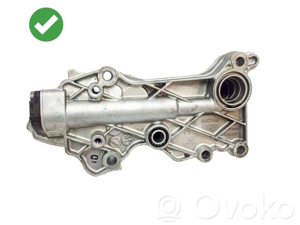 Mercedes-Benz B W246 W242 Oil filter mounting bracket 
