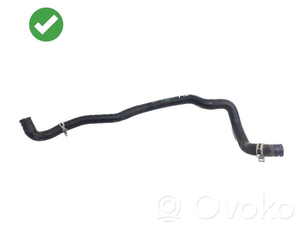 BMW 5 F10 F11 Conductă/furtun lichid de răcire motor 