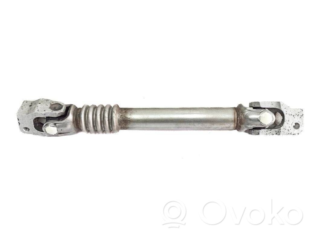Steering column universal joint   6781591,678159101