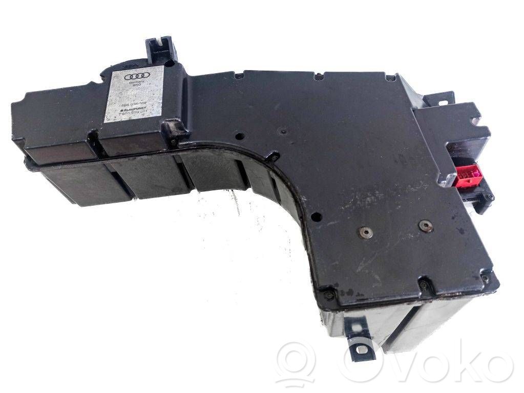 Audi A6 S6 C5 4B Subwoofer 