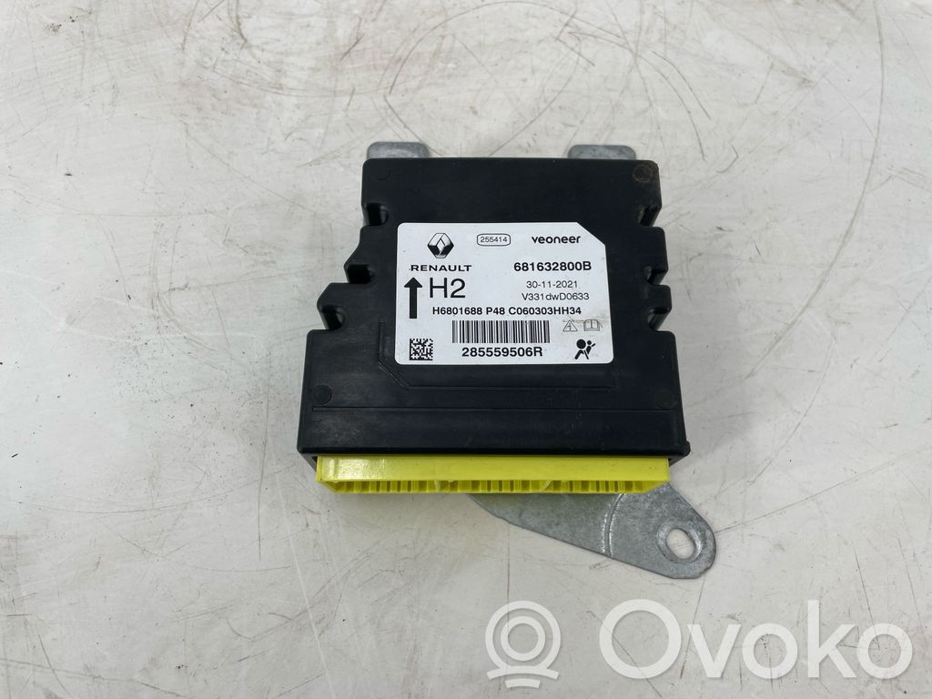 Renault Megane E-Tech Airbag control unit/module 