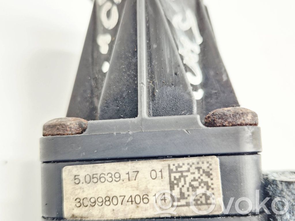Peugeot 3008 II Válvula EGR 