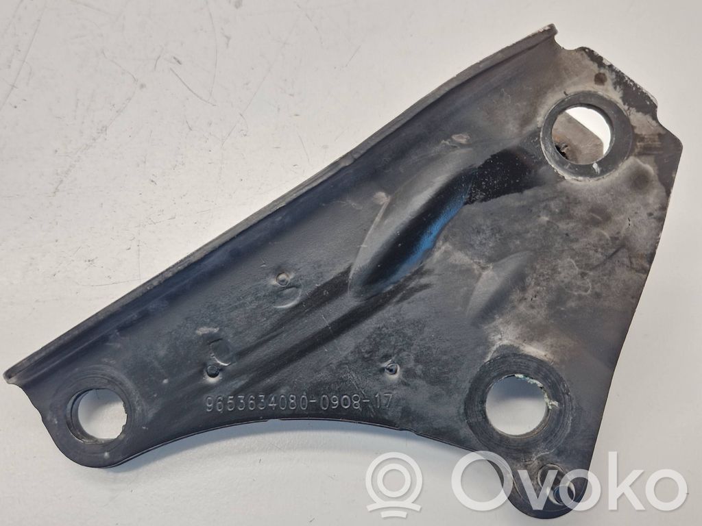 Peugeot 208 I Gearbox mounting bracket 