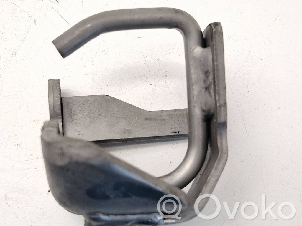 Peugeot 3008 II Other engine bay part 