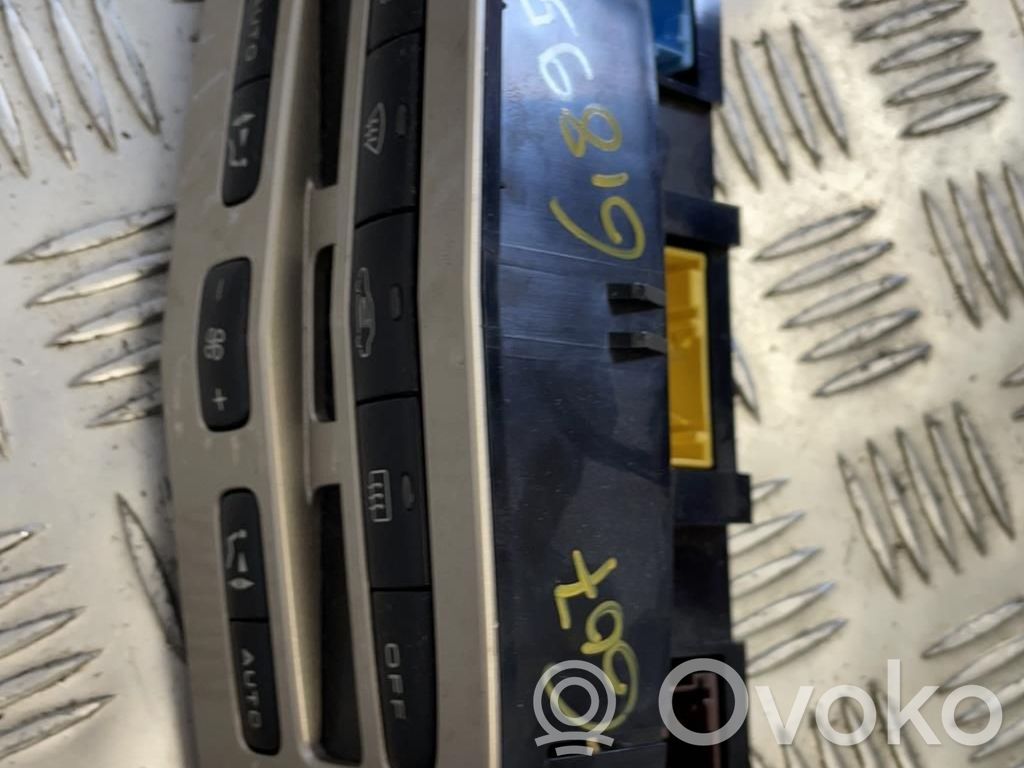 Peugeot 607 Climate control unit 