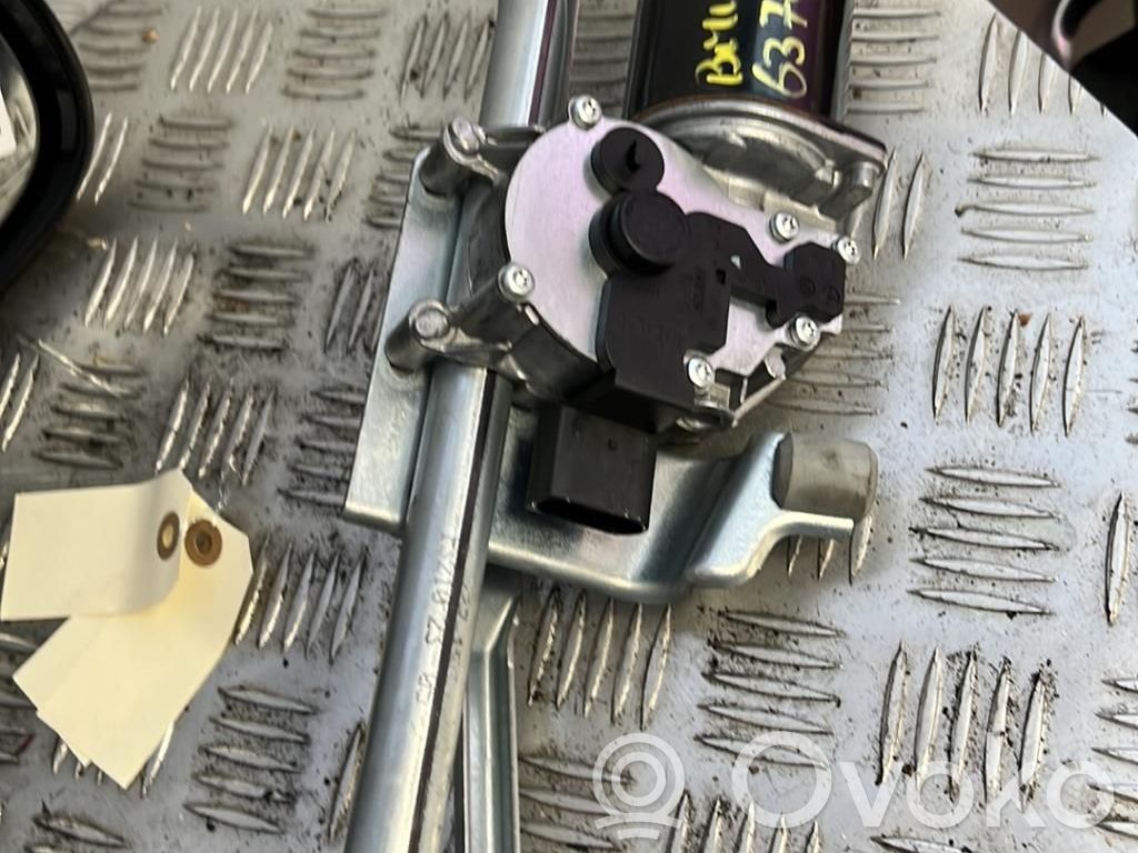 Motor del limpiaparabrisas   61617192963
