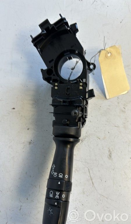 Interruptor de luz   933101H050EQ