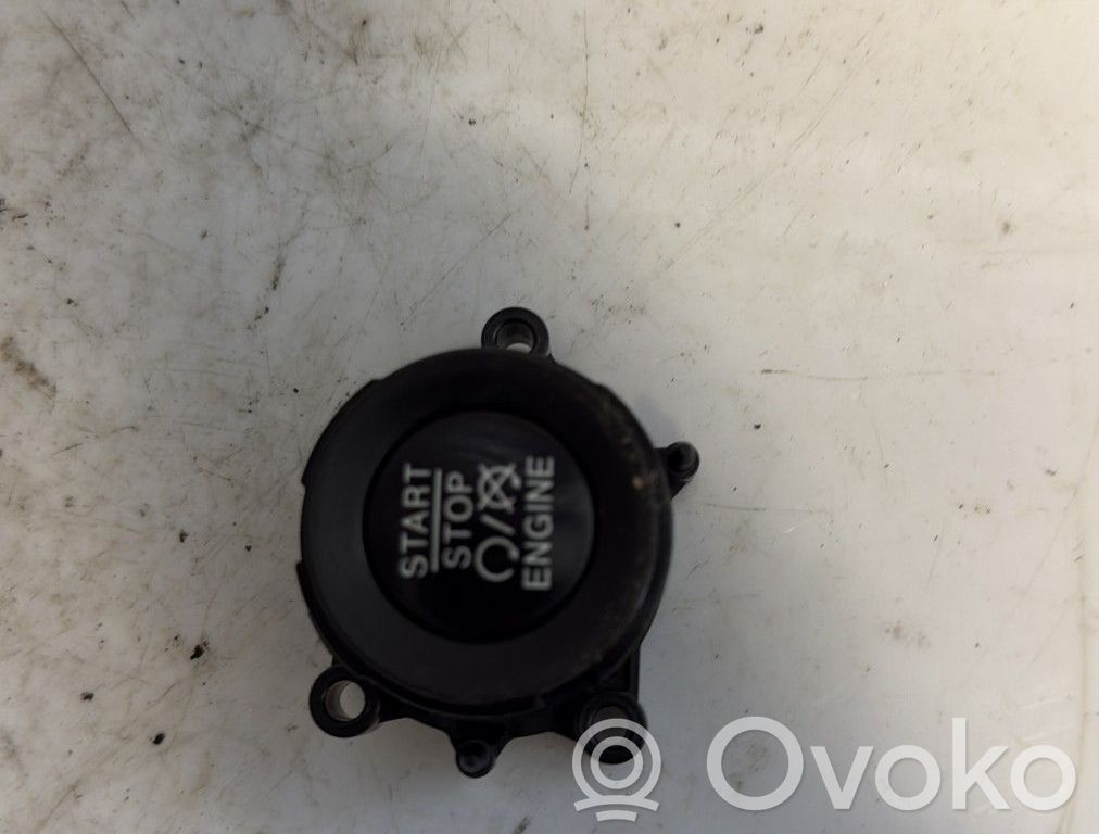 Fiat 500X Engine start stop button switch 