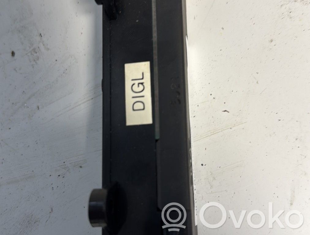 Clock   945201G050