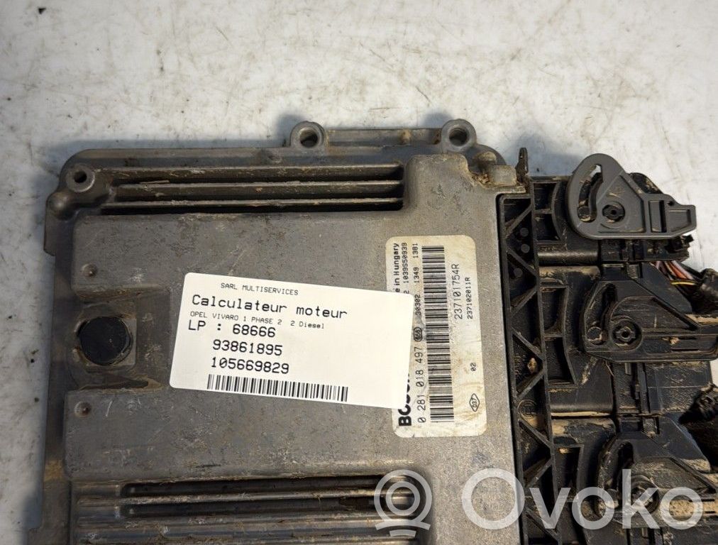 Opel Vivaro Engine control unit/module 